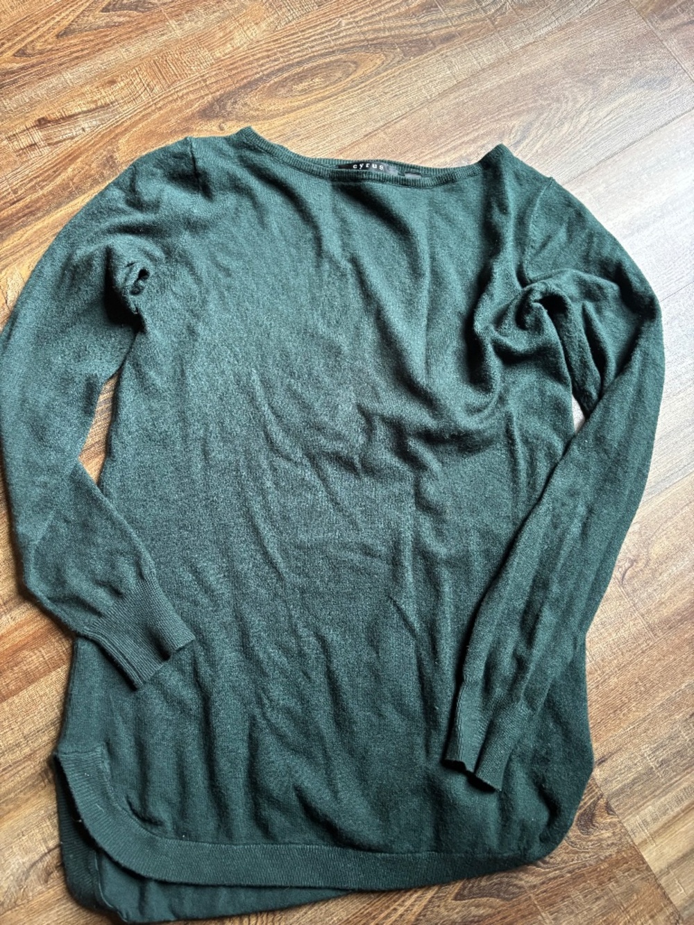 WOMENS CYRUS TUNIC STYLE SWEATER GREEN SIZE SMALL